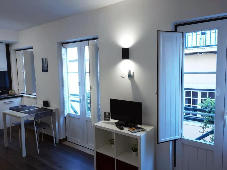 Studios Of The Panteao, 1St Floor Lisbon Luaran gambar